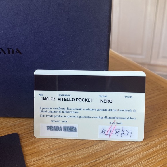 Prada Black Wallet with credit card holder, change purse and billfold. - Picture 3 of 7